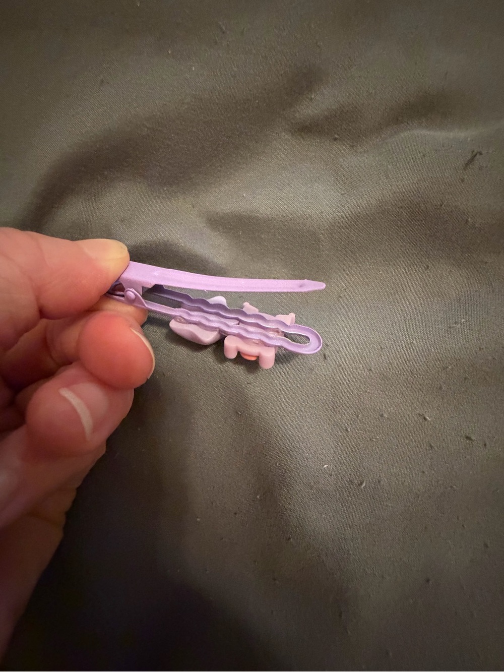 NWOT Kids Purple Star & Bug Hair Clip - Cute Toddler Accessory - Picture 3 of 3